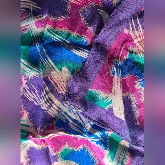 Vintage Elaine Gold Scarf - Picture 5 of 10